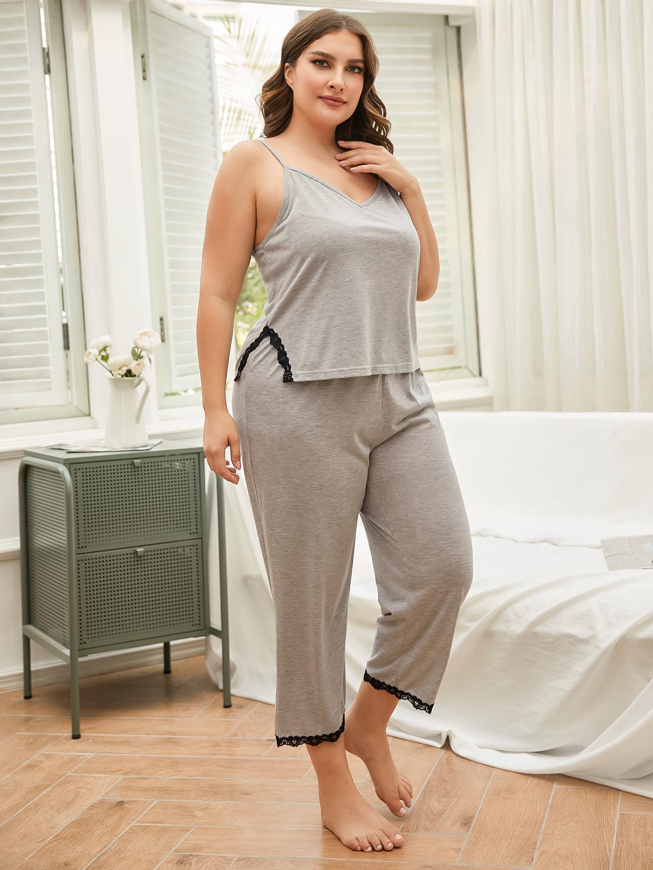 flowersverse Plus Size Lace Trim Slit Cami and Pants Pajama Set