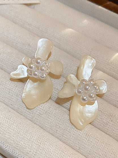 flowersverse Acrylic & Imitation Pearl Flower Shape Earrings Accessories