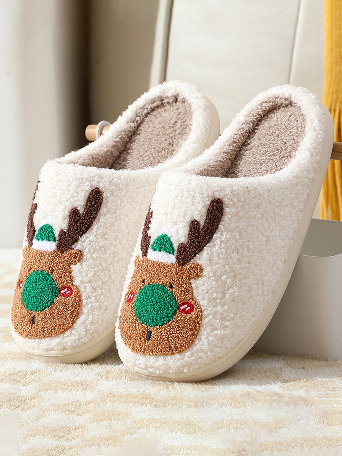 flowersverse Christmas Elk Warm Furry Slippers