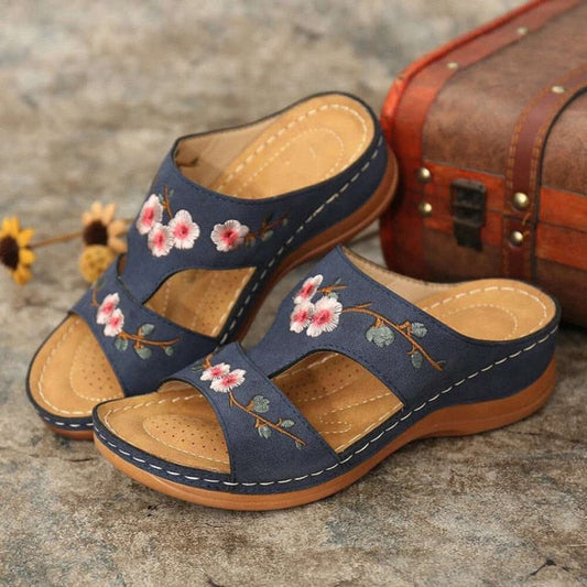 flowersverse Woman Slippers Flower Platform Colorful Ethnic Flat Shoes Woman Comfortable Casual Fashion Sandals Female Summer New Hot